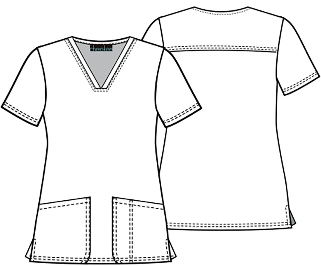 CHEROKEE VNECK PRINT TOP IN CARNIVAL CRITTERS