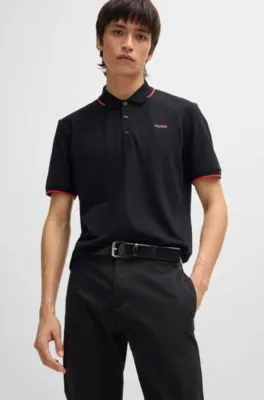 Chinos slim fit en tejido de gabardina de algodón elástico