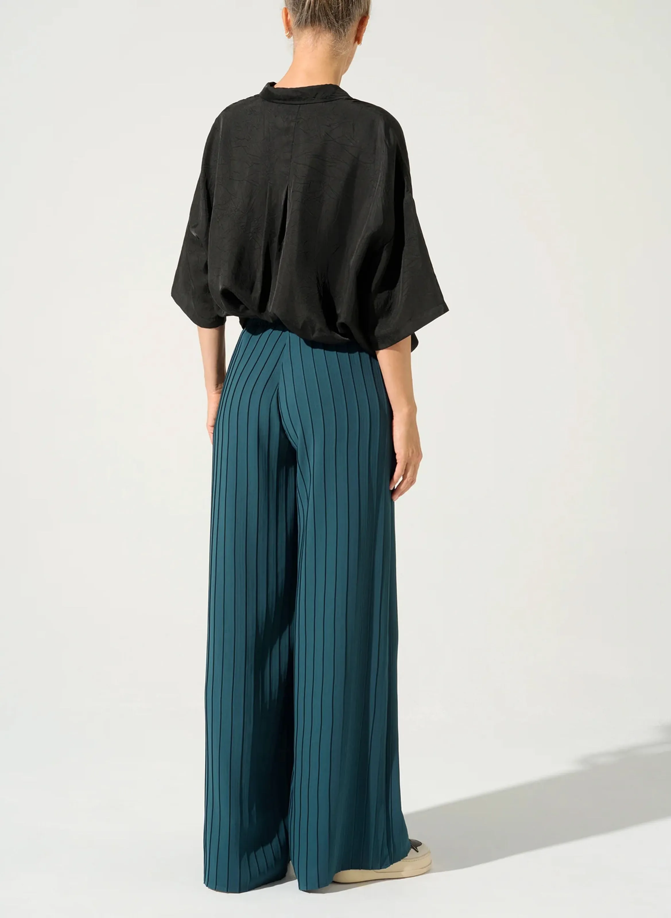 COTELAC Pantalón ancho plisado en azul