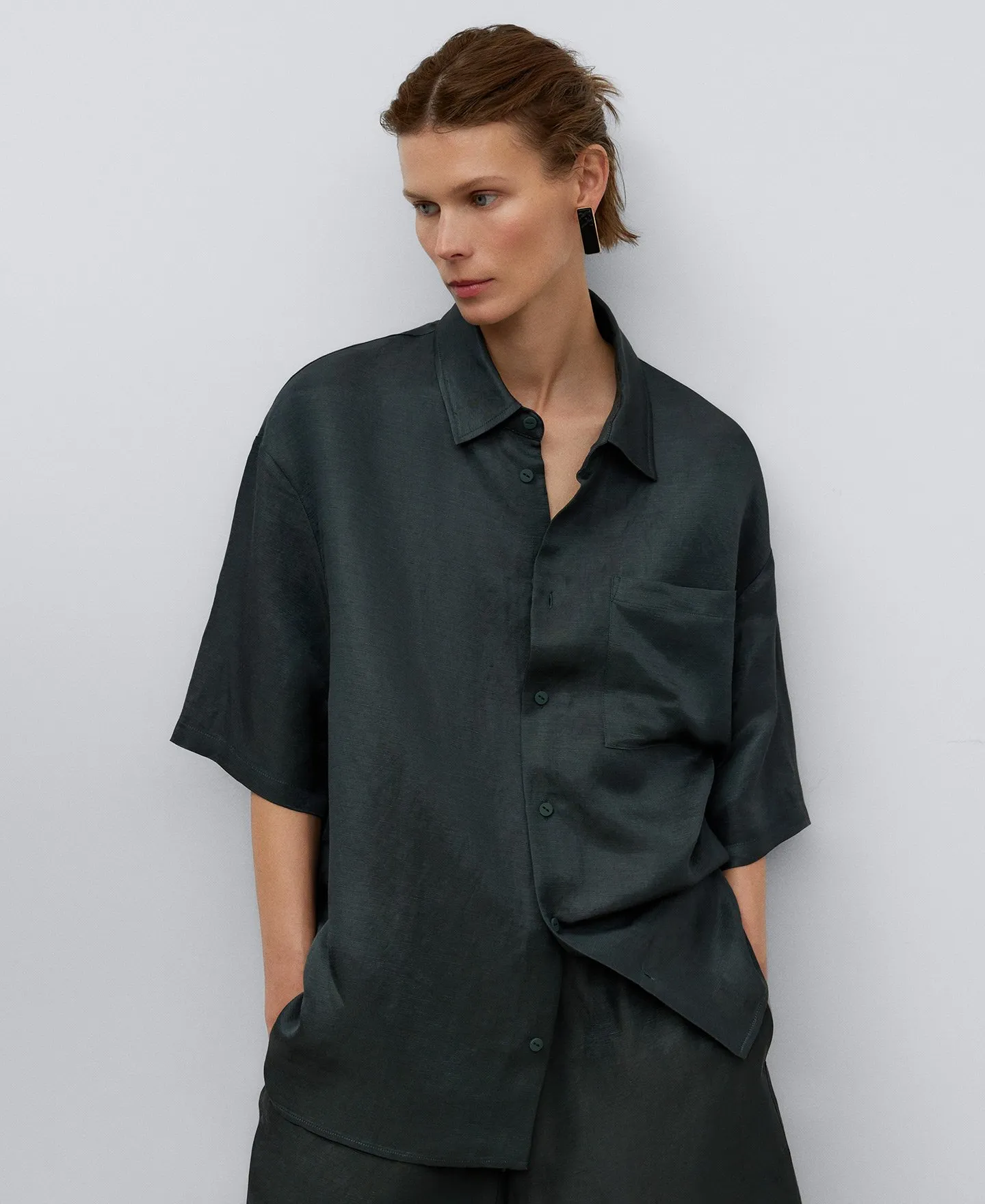Green oversize shirt
