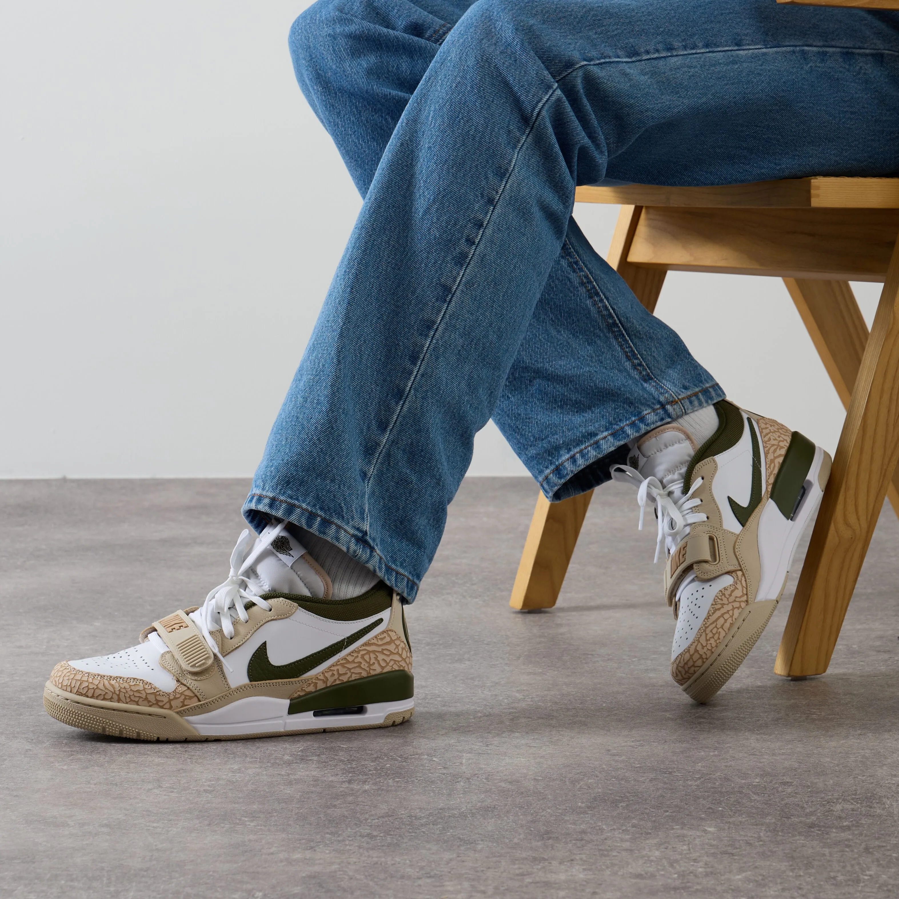 JORDAN AIR JORDAN LEGACY 312 LOW PSG