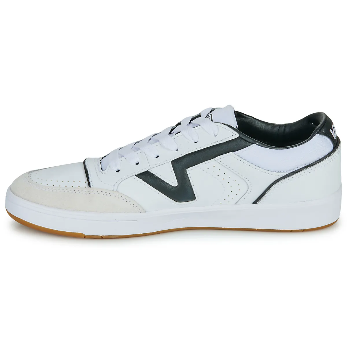 Lowland CC JMP R COURT