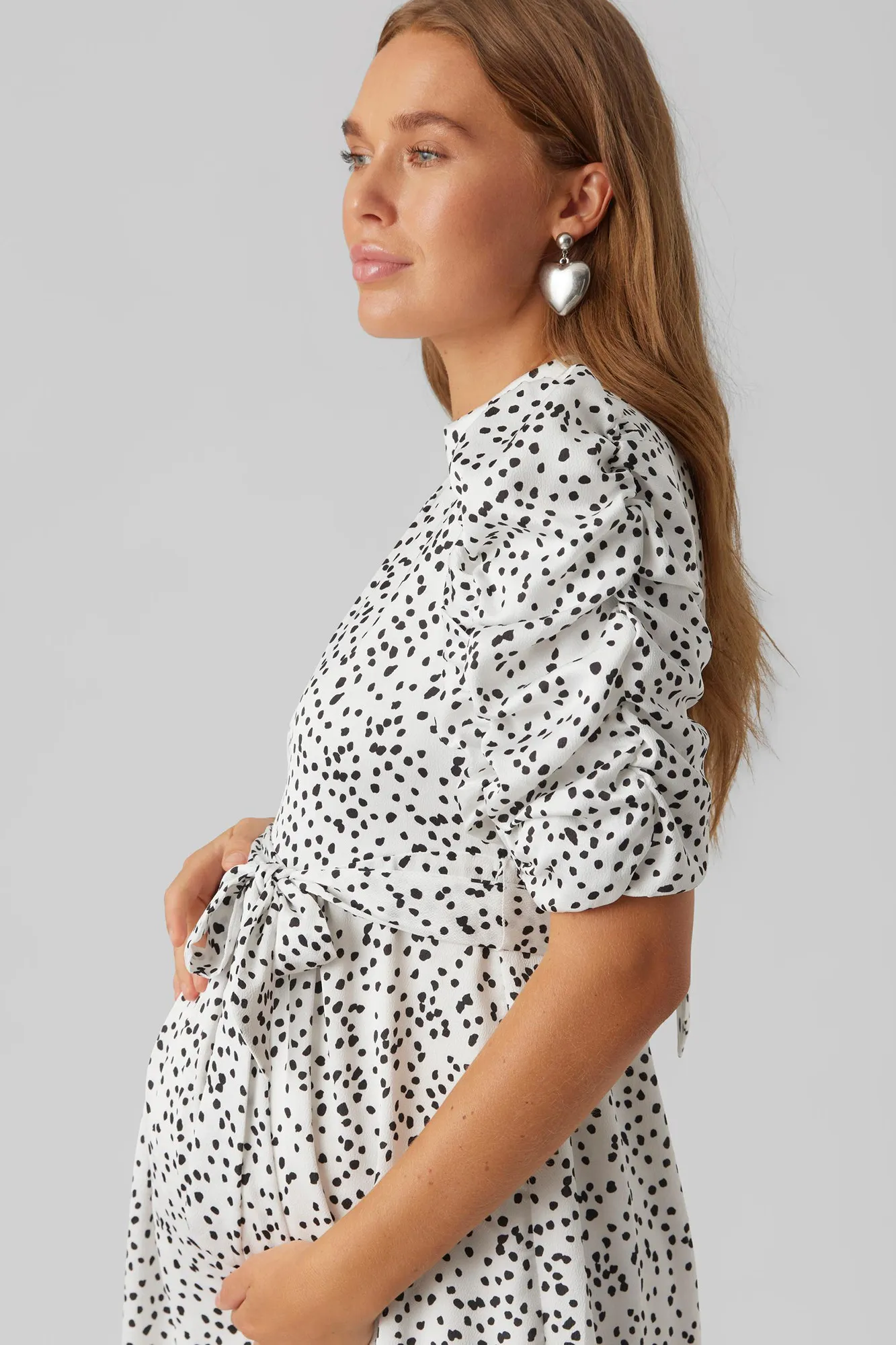 Mamalicious Vestido midi maternity de ocasión