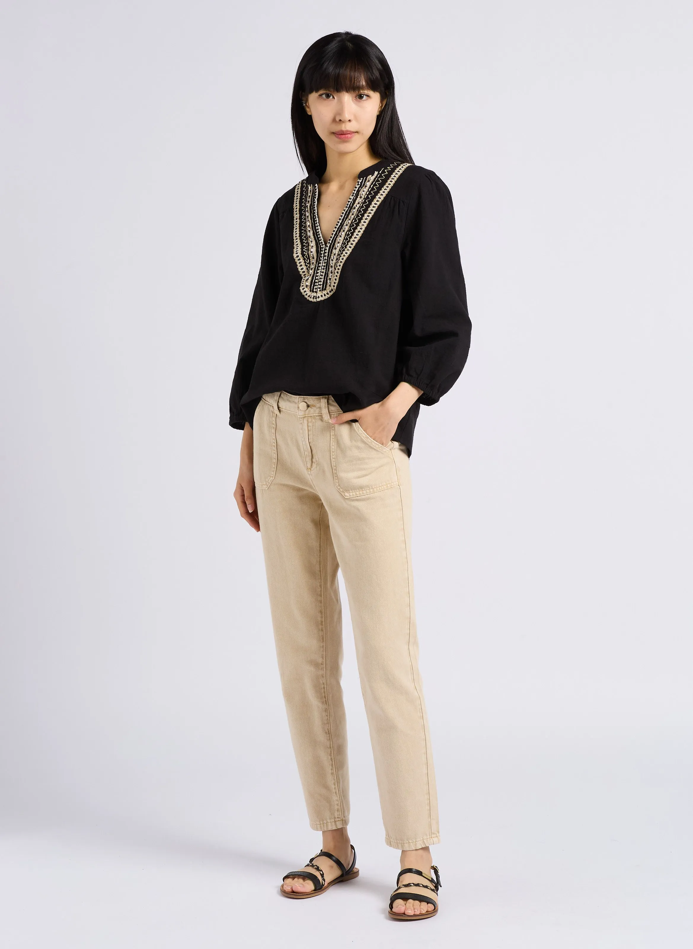NALLA  PANTALóN SLIM DE ALGODóN DE TALLE ALTO EN BEIGE