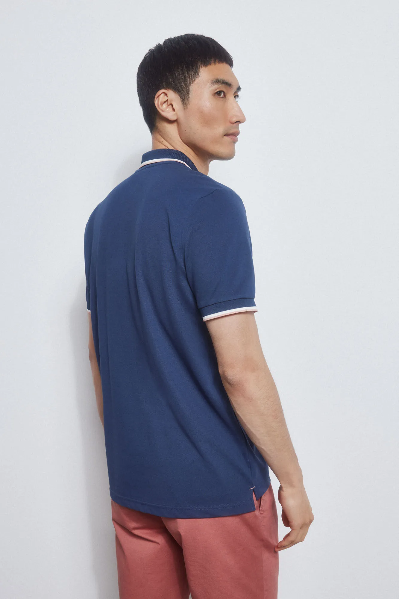 Plain tipped polo shirt