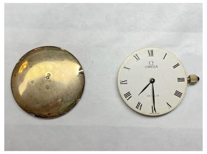 RELOJ VINTAGE OMEGA DE VILLE 1031 35RELOJ MECÁNICO MM PLATA VERMEIL CHAPADO ORO Dorado 