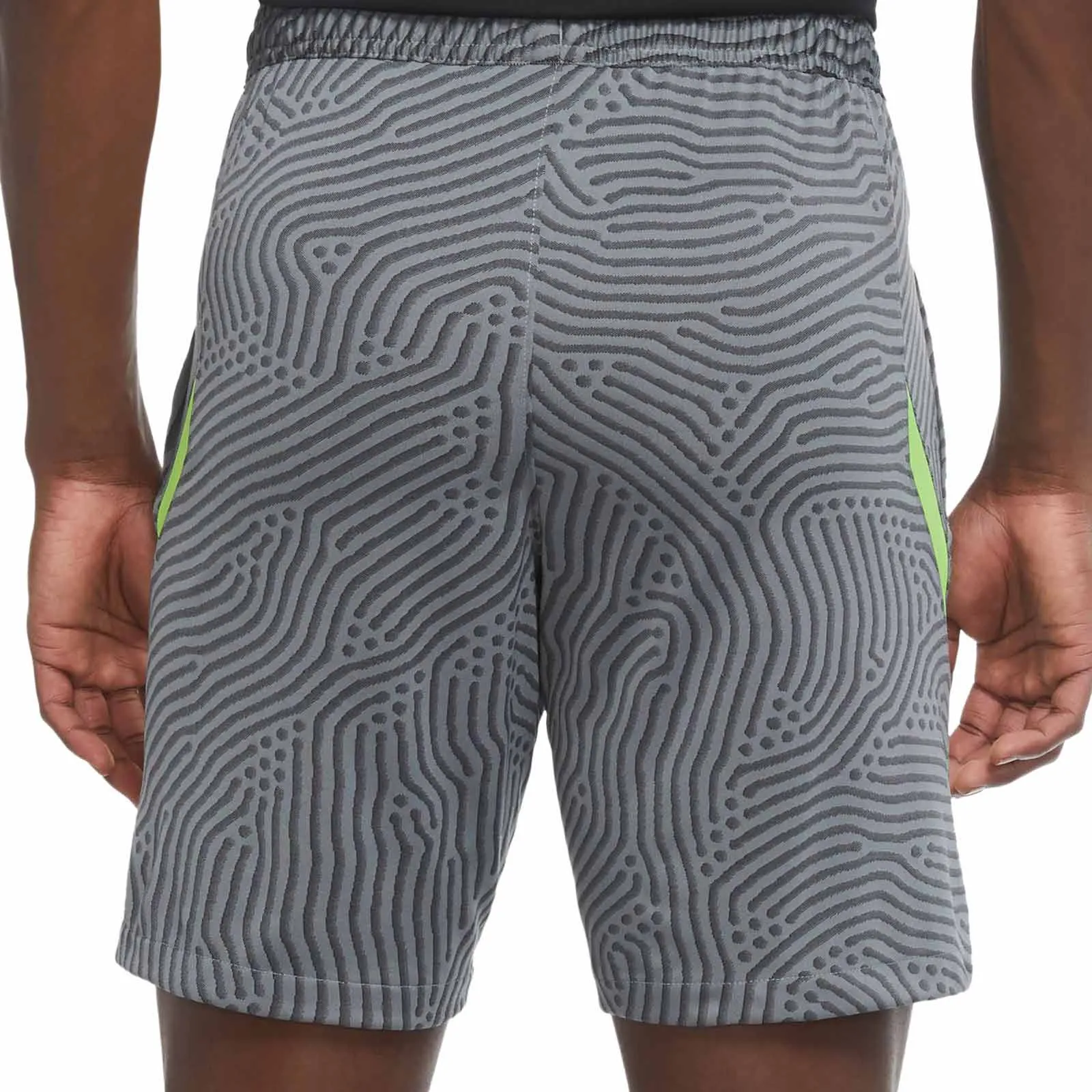 Short Nike Dry Strike