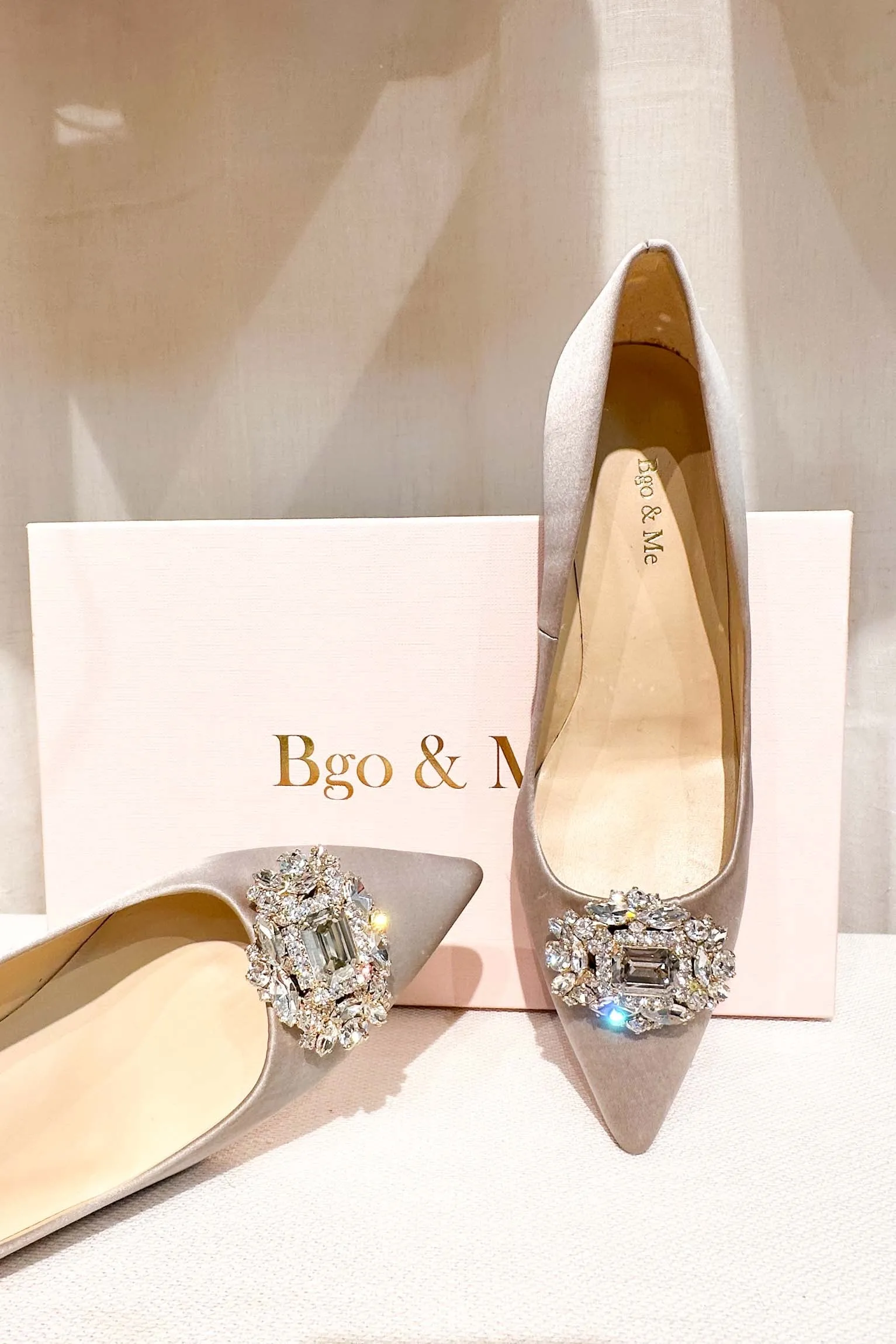 Stilettos midi satén joya 36 Sample Sale