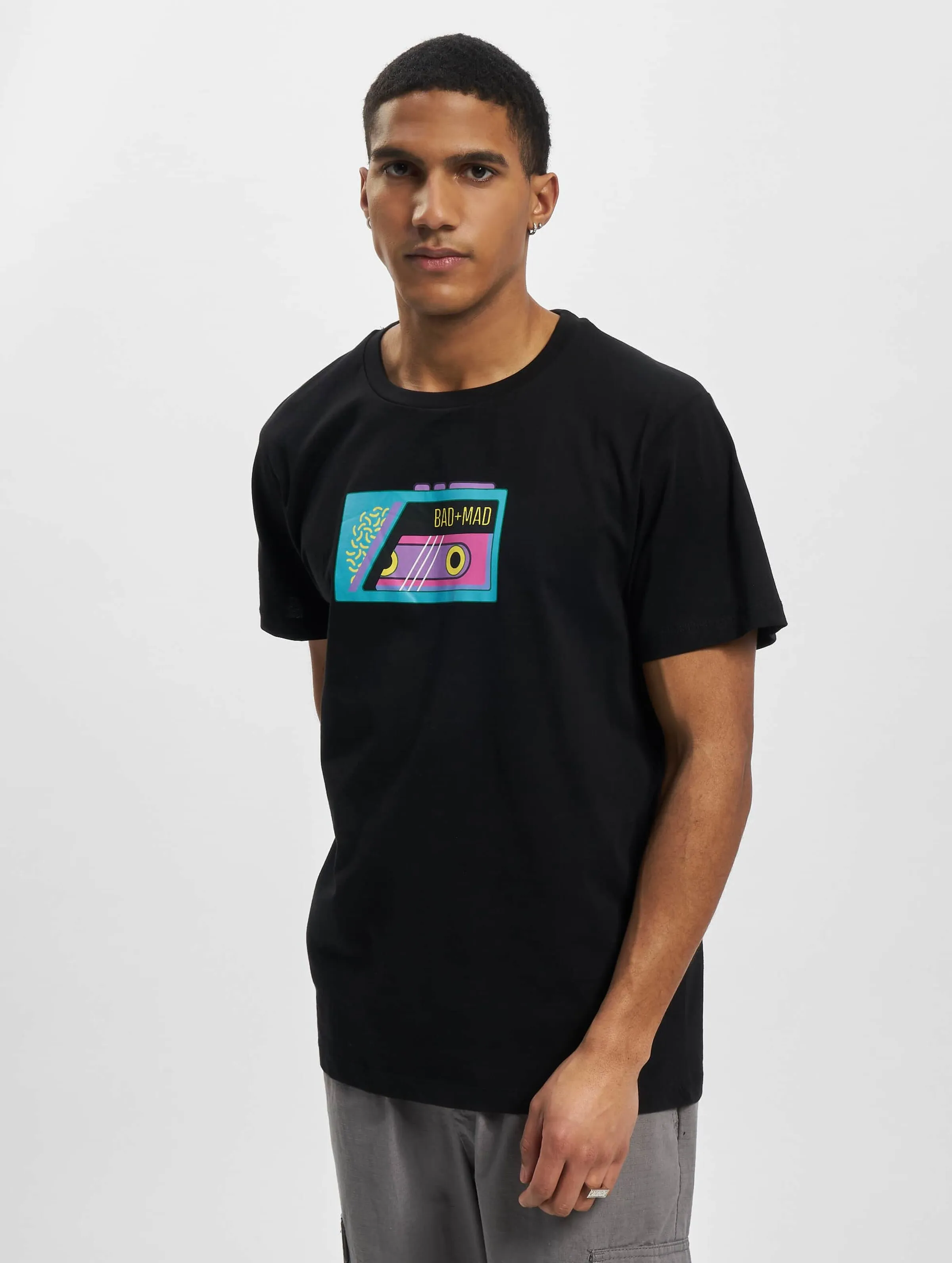 Tokio R Neck