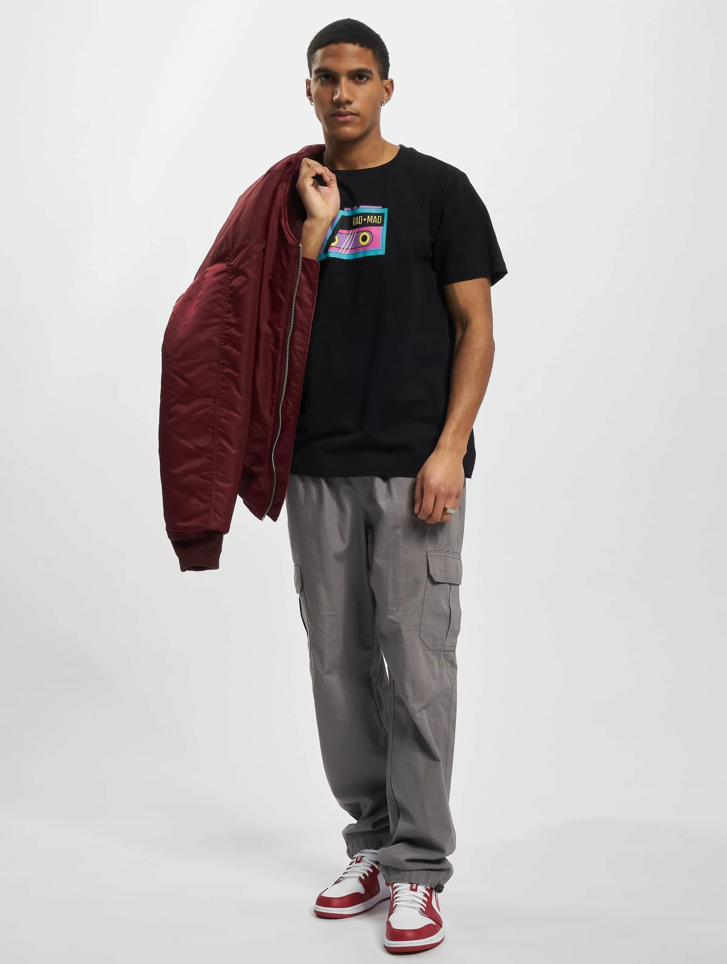 Tokio R Neck
