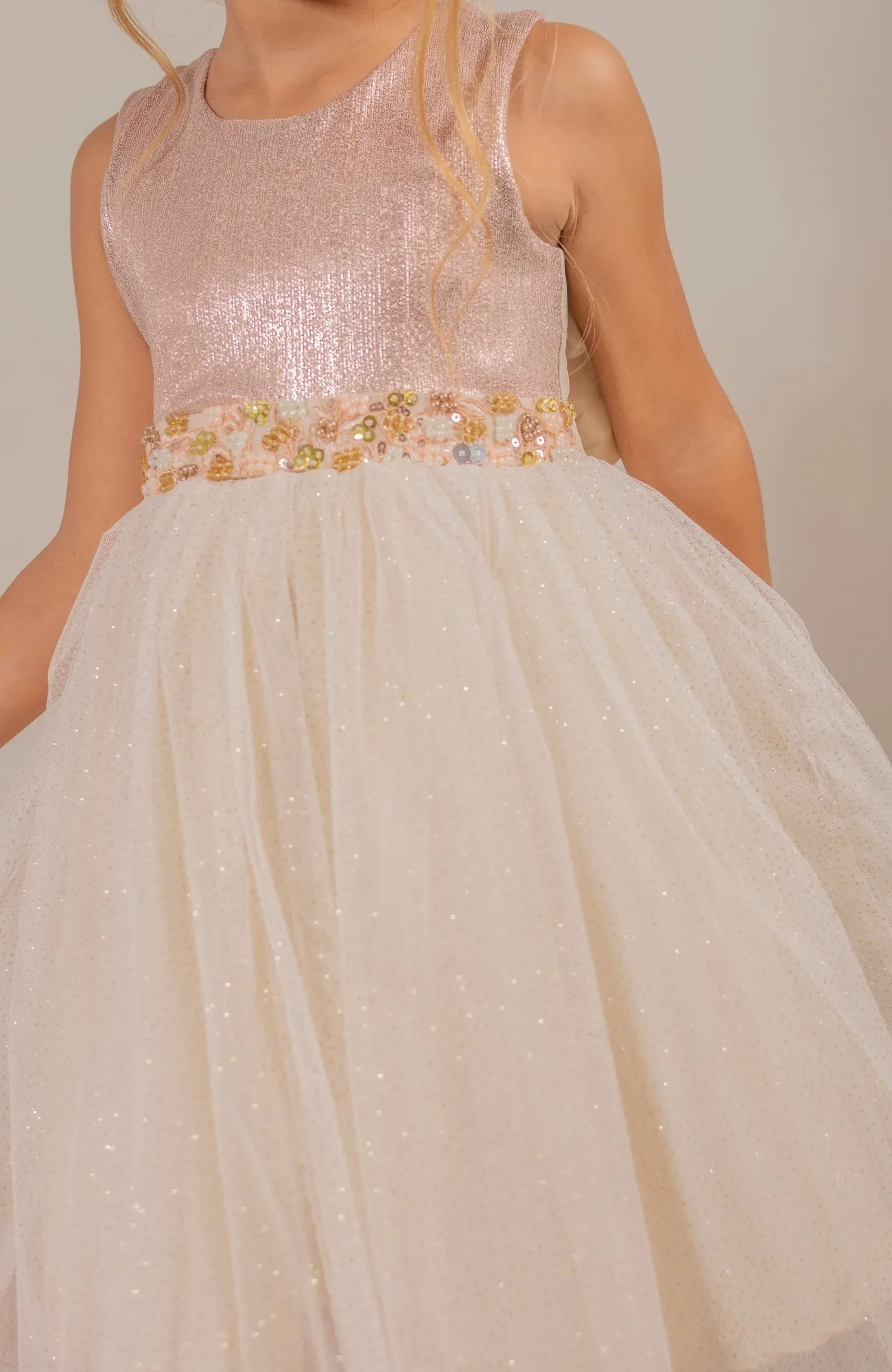 VESTIDO PARA BEBé SOY SOñADORA  DORADO