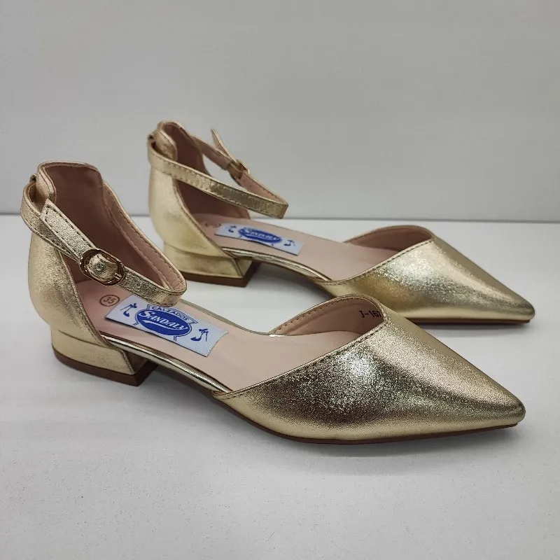 ZAPATO FIESTA VESTIR TACON BAJO PLANO DORADO